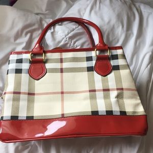 Burberry print purse